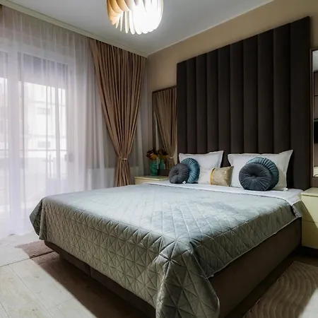 Luna Apartment